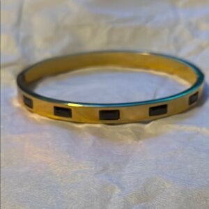NWOT- Elegant Gold and Black Bangle Fashion Bracelet